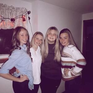 Meet your Posher, Alyssa